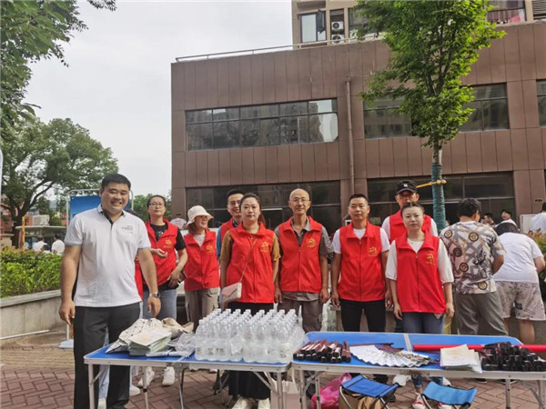 御窯景巷黨支部開展助力高考，為夢想護(hù)航活動